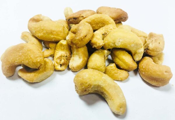 Cottage Country Candy Cashews Roasted Salted 30x45g